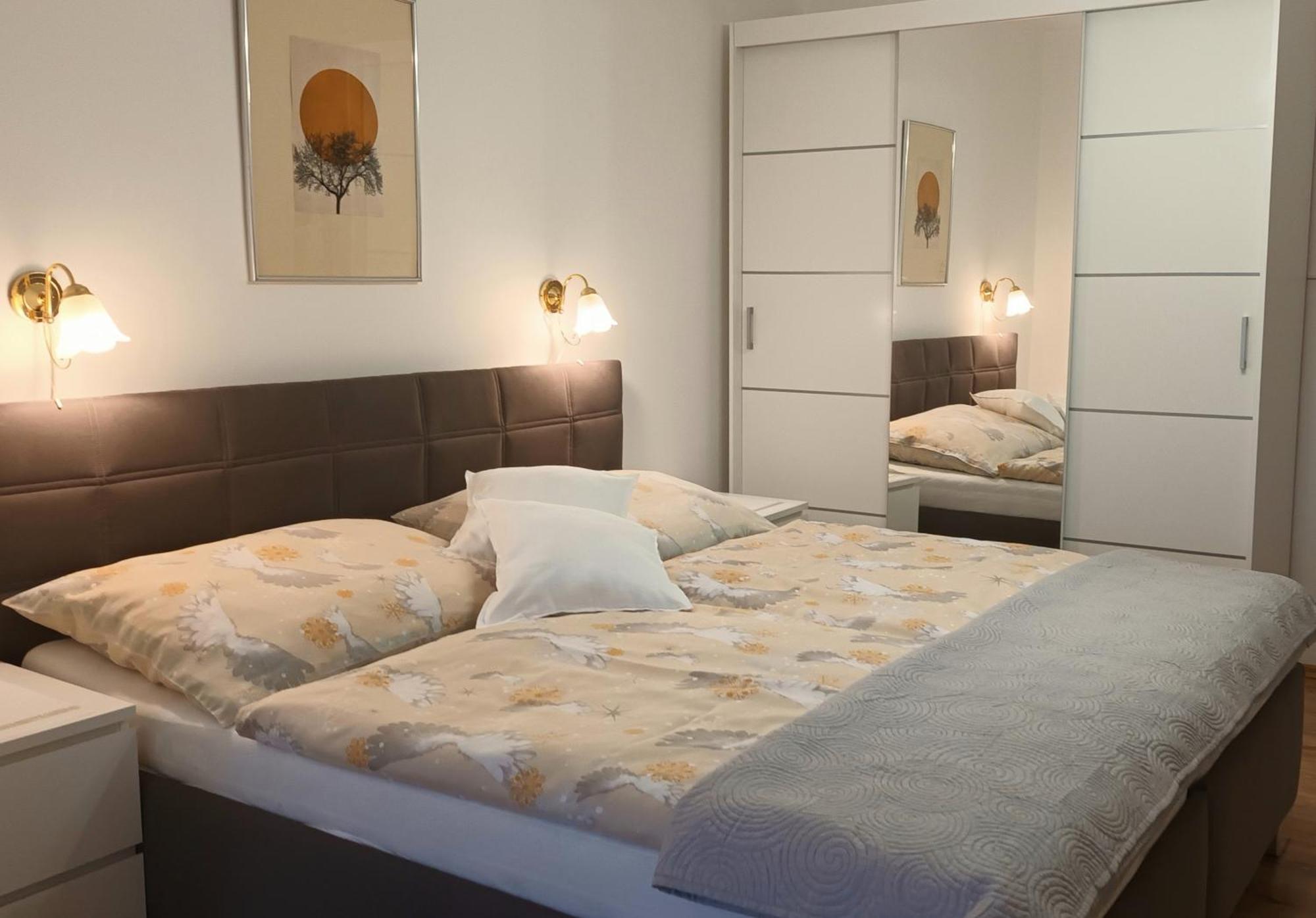 Apartman Alena Karlsbad Eksteriør billede